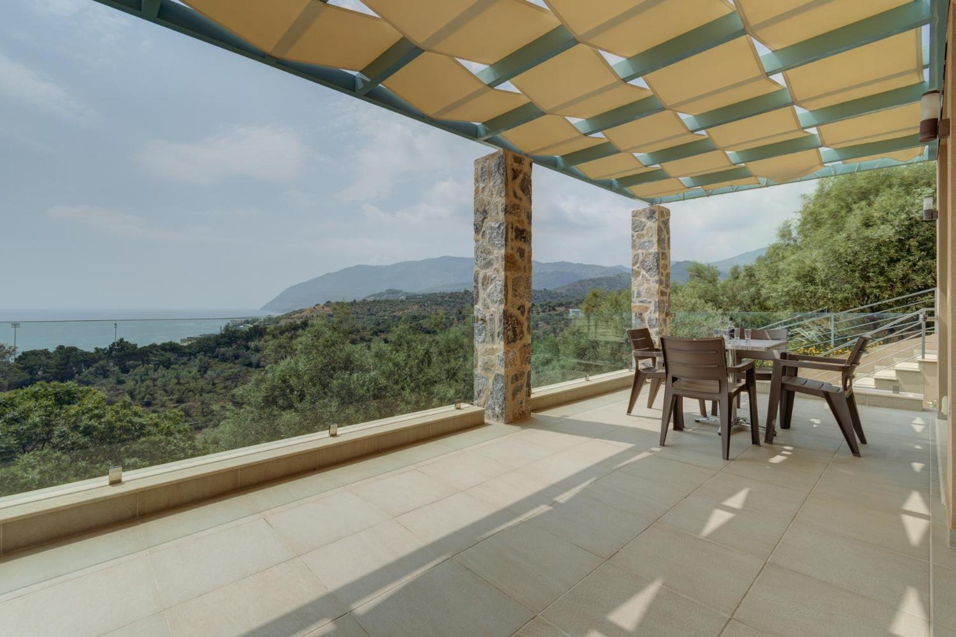 Ouzo Panoramic Houses 2, With Private Pool Plomari Oda fotoğraf